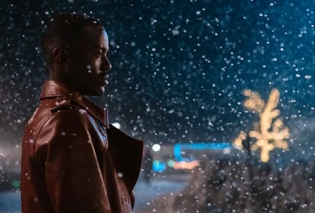 Кадр из сериала Доктор Кто 2023